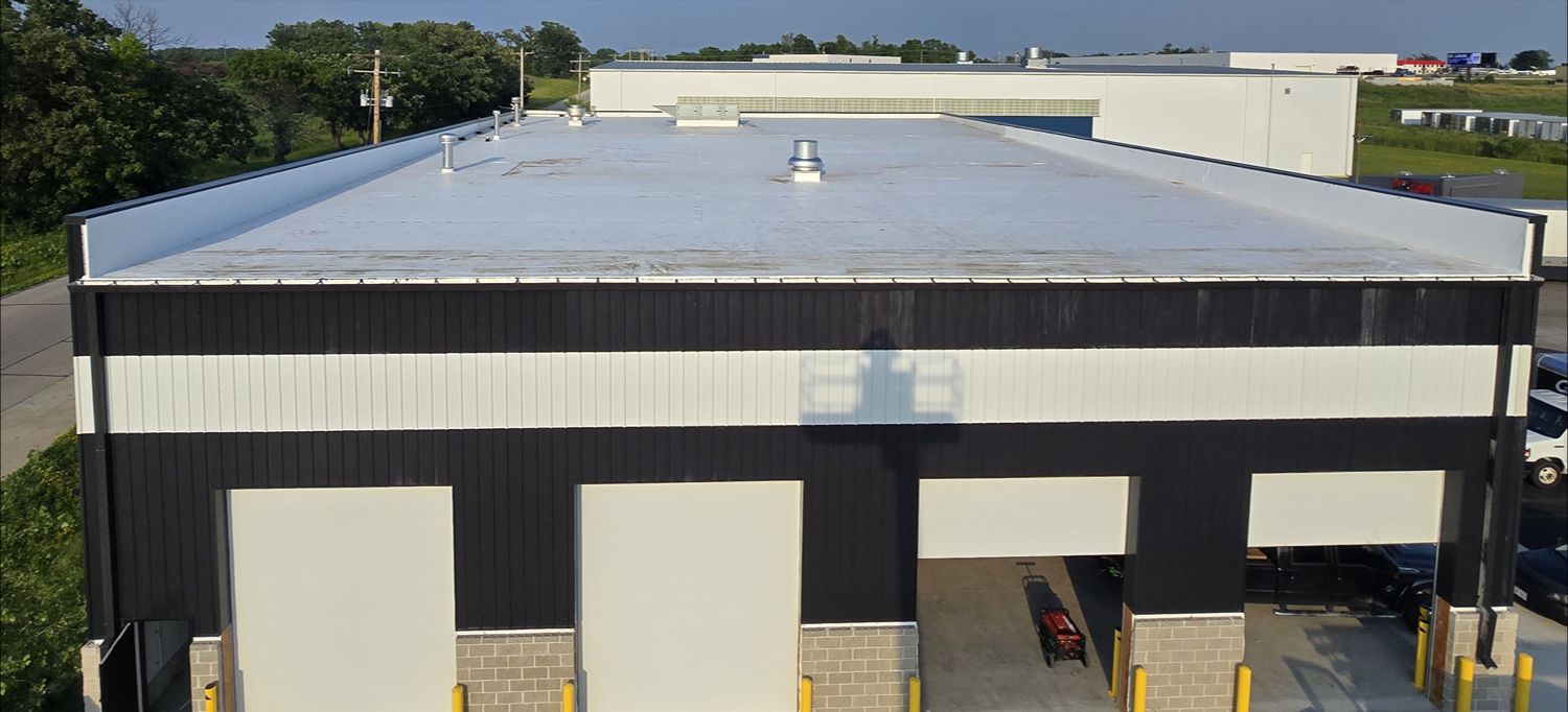 Roofing servicses Pewaukee, WI Watershed Construction